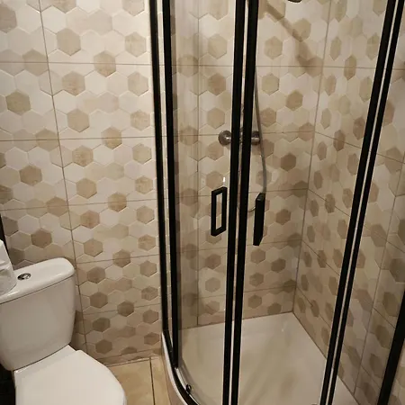 Finezja Fizjomed * פוסטקובו