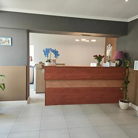 Finezja Fizjomed לינה וארוחת בוקר פוסטקובו