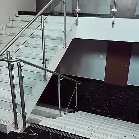 לינה וארוחת בוקר Finezja Fizjomed